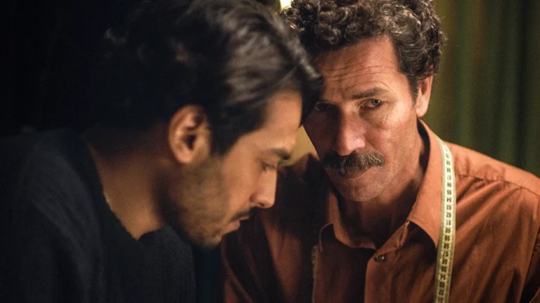 turkusowa-suknia-recenzja