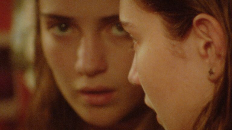 Shitshow! – recenzja filmu „The Sweet East”