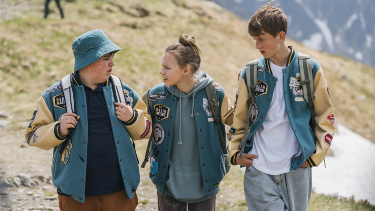 Za mały na filmy – recenzja filmu „Za duży na bajki 2”