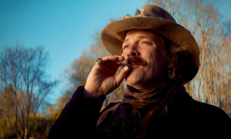 Wojna klas od kuchni – recenzja filmu „Kuchenna rewolucja”